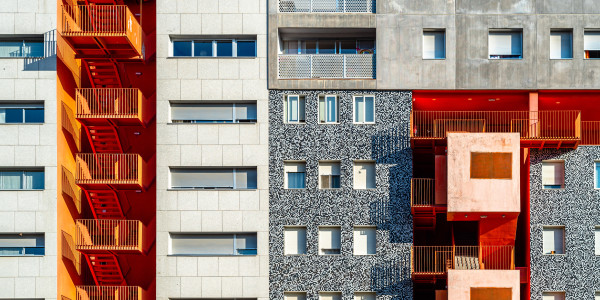 Proyectos de ICT Viviendas / Edificios en Zaragoza · Diseño e implementación de redes cableadas e inalámbricas